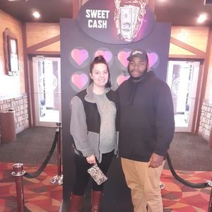 Meet your Posher, Alizebeth